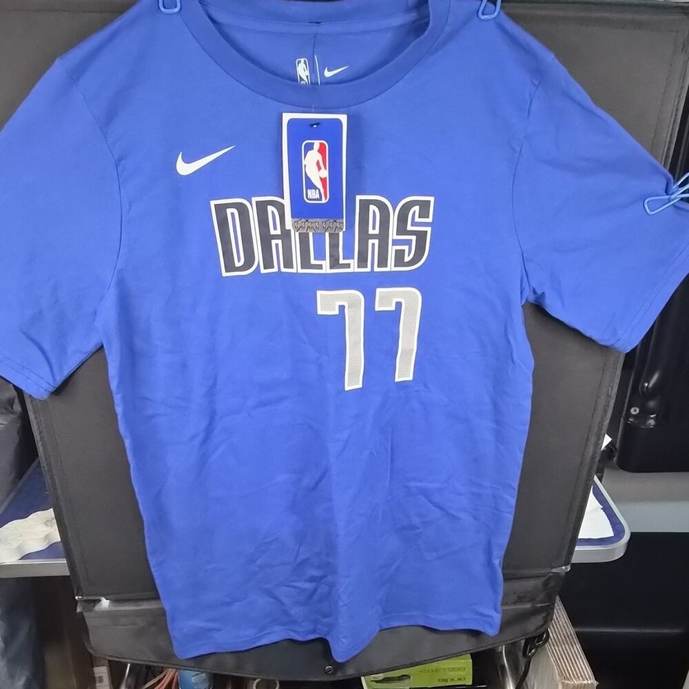 Nike Dallas Mavericks Luka Doncic Blue Shirt XL-18/20 NBA Basketball